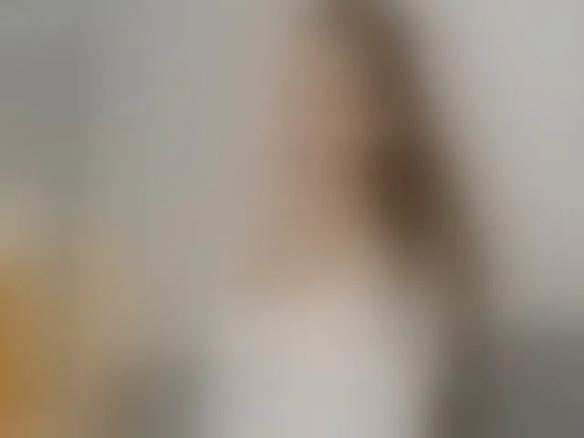 Live sex webcam photo for aimeerowe #294249977