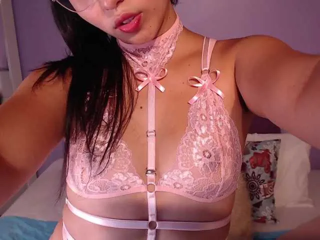 Live sex webcam photo for ainavlop #273372366