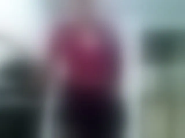 Live sex webcam photo for aisha5 #293623060
