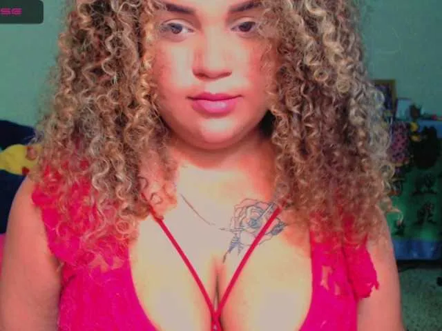 Live sex webcam photo for aishaaovit #273574104
