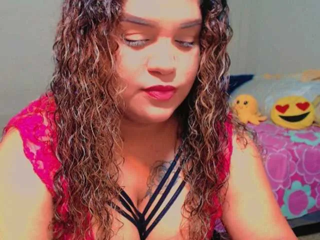 Live sex webcam photo for aishaaovit #274118322
