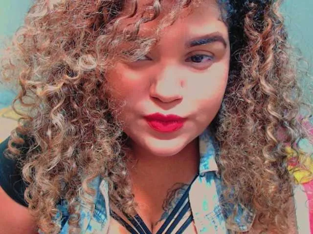 Live sex webcam photo for aishaaovit #274223192