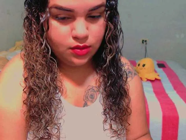 Live sex webcam photo for aishaaovit #274250712