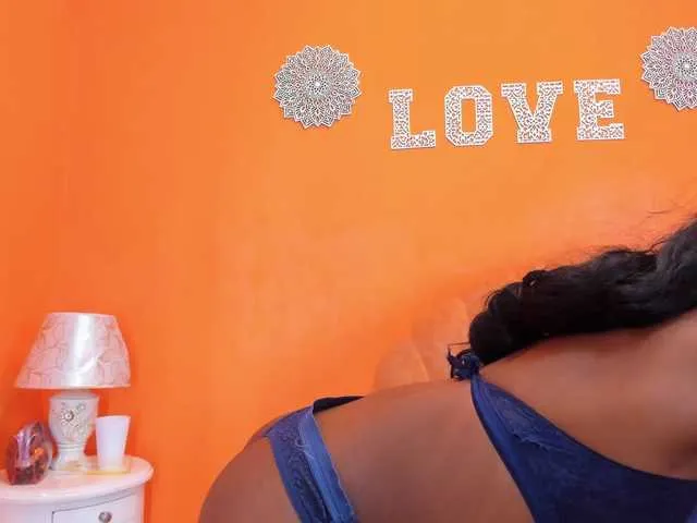 Live sex webcam photo for aithanasmith #275716449