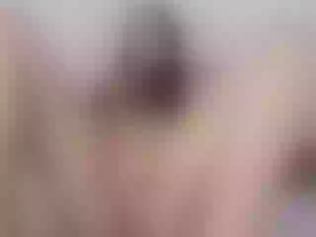 Live sex webcam photo for akemii-23 #275497009