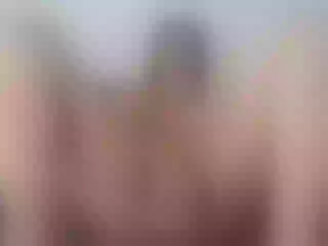 Live sex webcam photo for akemii-23 #275572232