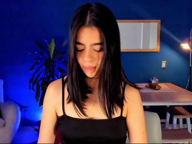 Live sex webcam photo for alanasmiith1 #277978644