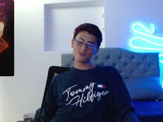 Live sex webcam photo for alannds #277914140