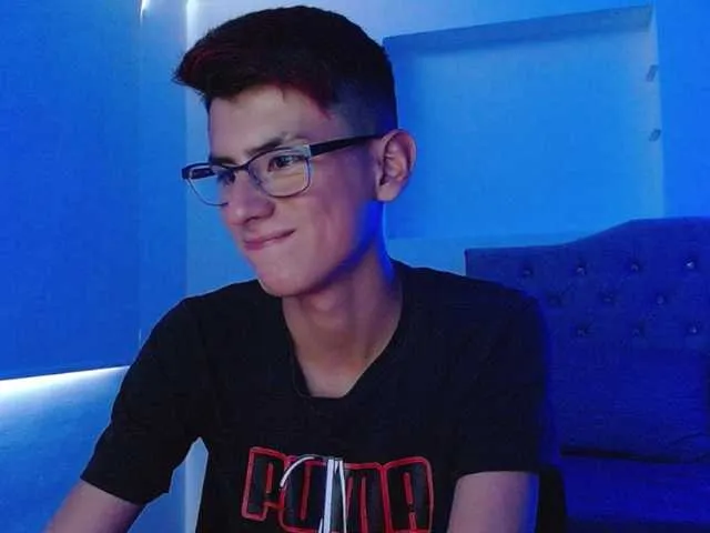 Live sex webcam photo for alannds #277953206