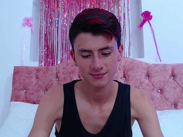 Live sex webcam photo for alannds #278109477