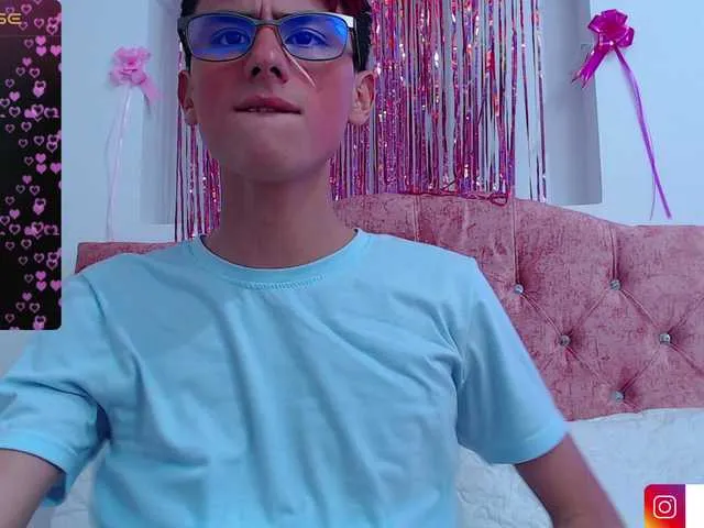 Live sex webcam photo for alannds #278141334