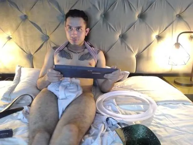 Live sex webcam photo for alas-doradas #275984588