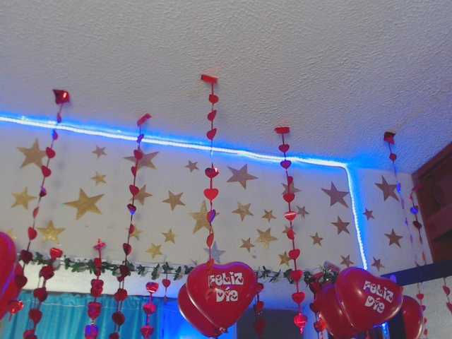 Live sex webcam photo for albasex10 #290421528