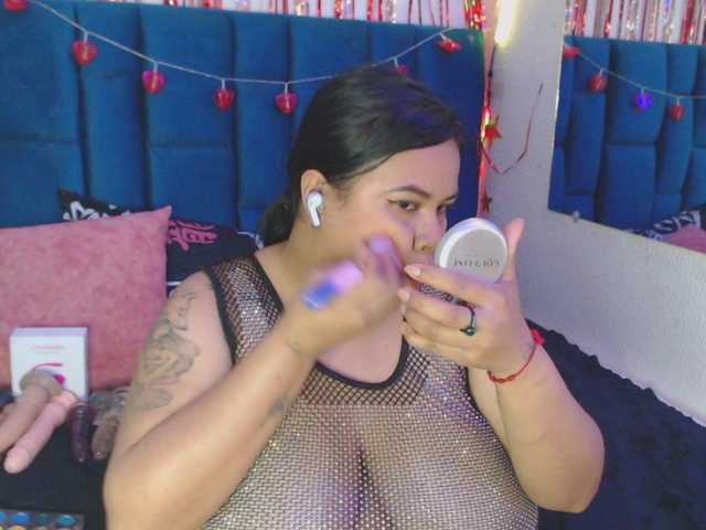 Live sex webcam photo for albasex10 #290590182