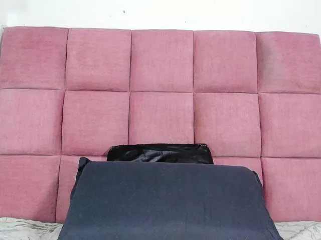 Live sex webcam photo for ale-evanz #277325097