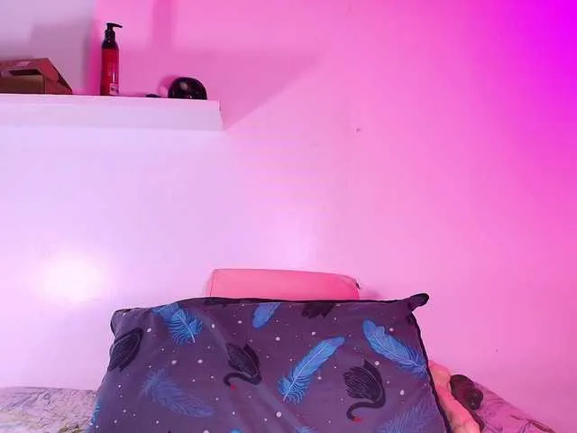 Live sex webcam photo for ale-evanz #290190998