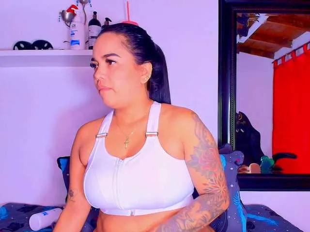 Live sex webcam photo for ale-evanz #290560233