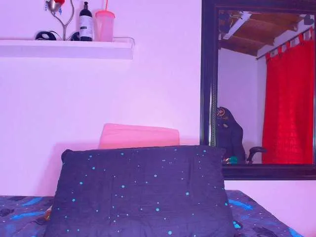 Live sex webcam photo for ale-evanz #290668763