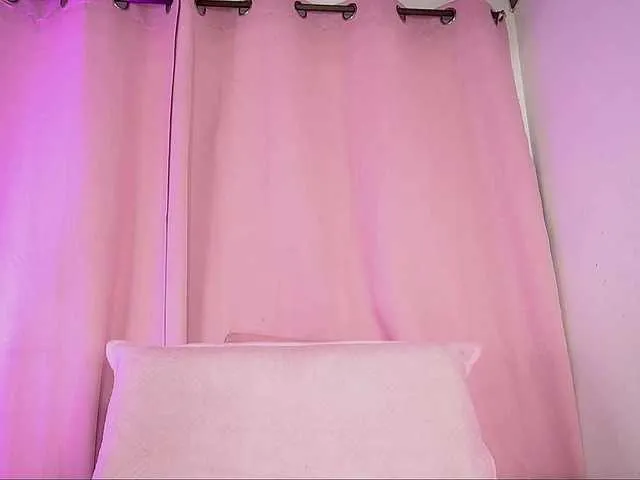 Live sex webcam photo for ale-evanz #291513238