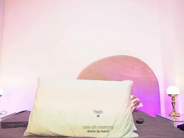 Live sex webcam photo for ale-evanz #292340356