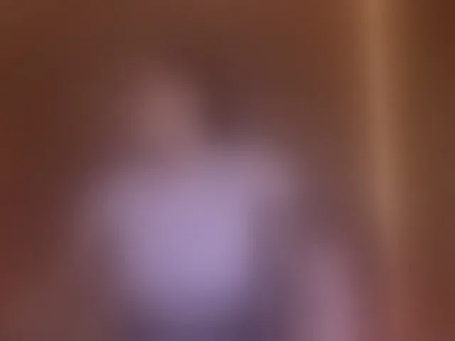 Live sex webcam photo for ale-evanz #294001883