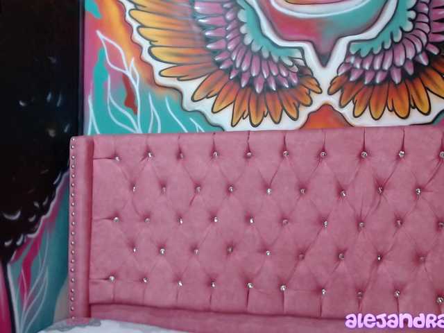 Live sex webcam photo for aleja-sexy #272139871