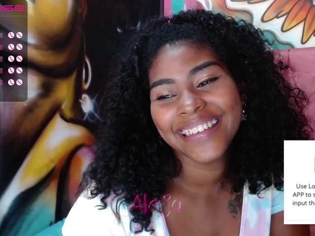 Live sex webcam photo for aleja-sexy #272613103