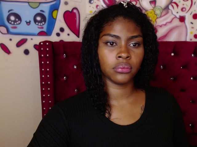 Live sex webcam photo for aleja-sexy #272882564