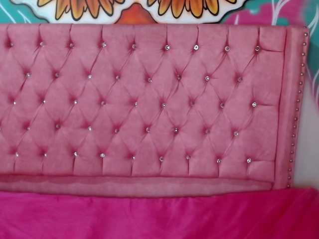 Live sex webcam photo for aleja-sexy #274192520