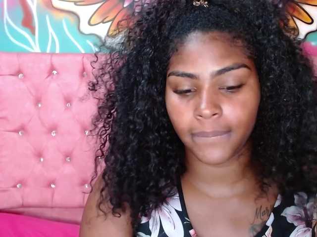 Live sex webcam photo for aleja-sexy #274289887