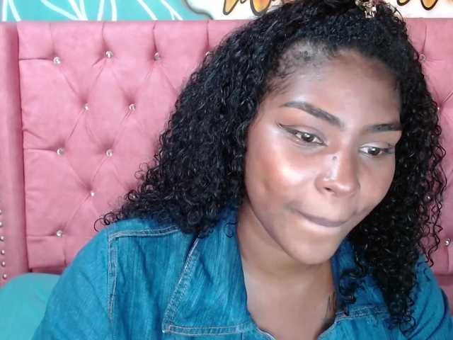 Live sex webcam photo for aleja-sexy #274336377