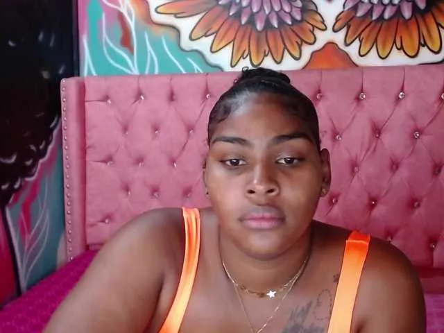 Live sex webcam photo for aleja-sexy #274817925