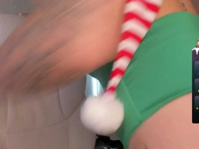 Live sex webcam photo for aleja-white #276983459