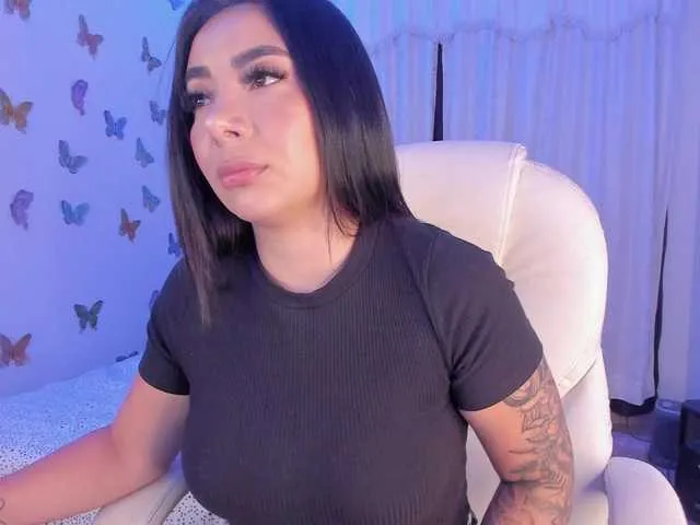 Live sex webcam photo for aleja-white #277641136