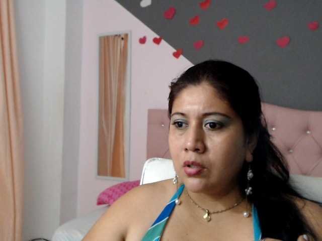 Live sex webcam photo for alejahot-69 #272481077