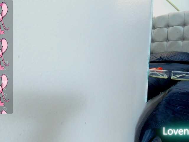 Live sex webcam photo for alejilla-miia #278182564