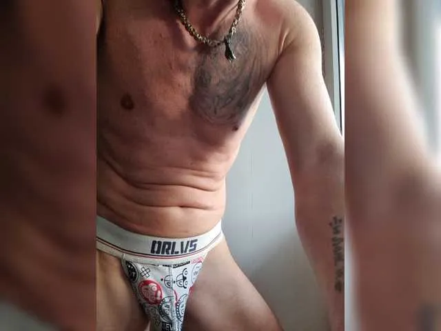 Live sex webcam photo for alek37111 #277222740
