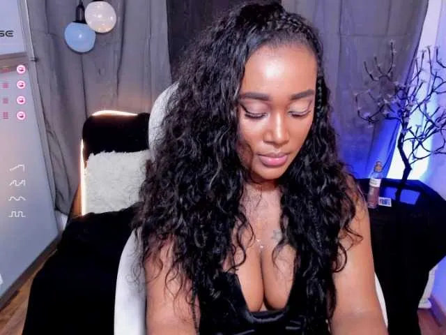 Live sex webcam photo for alessia20 #276540894