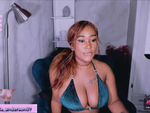 Live sex webcam photo for alessia20 #277481188