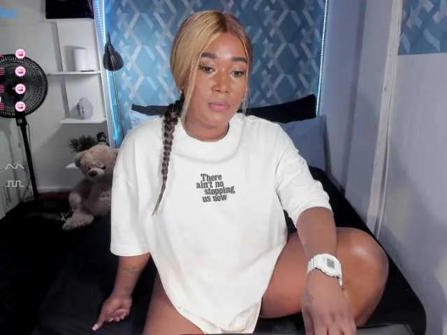 Live sex webcam photo for alessia20 #277768530