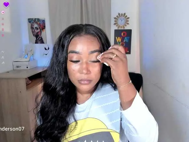 Live sex webcam photo for alessia20 #290511363