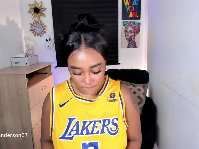 Live sex webcam photo for alessia20 #290538067