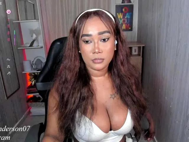 Live sex webcam photo for alessia20 #290874387