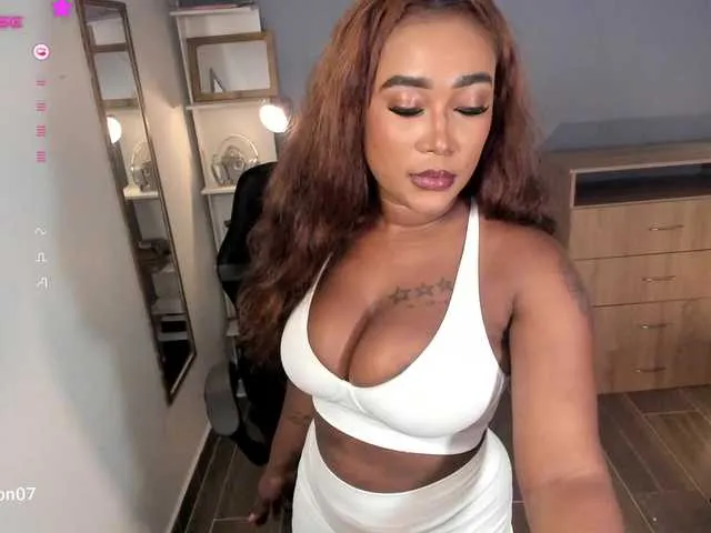 Live sex webcam photo for alessia20 #291176282