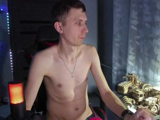 Live sex webcam photo for alex13hot1 #290282252