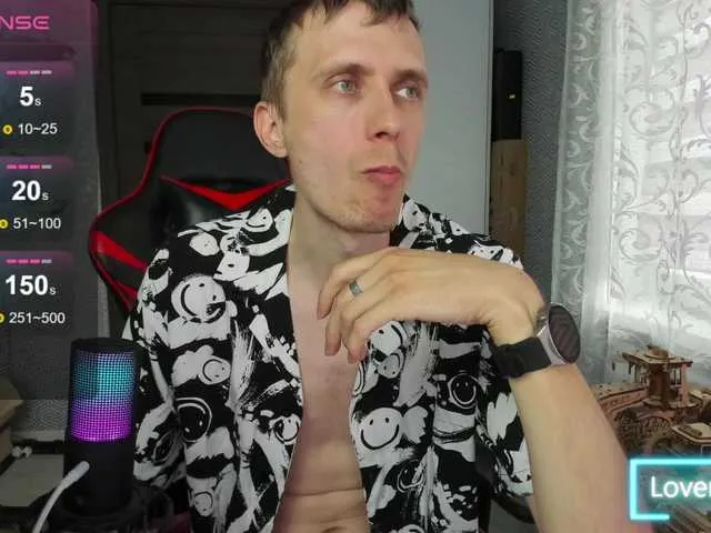 Live sex webcam photo for alex13hot1 #291273766
