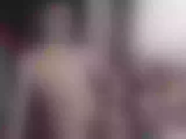 Live sex webcam photo for alex13hot1 #291366972