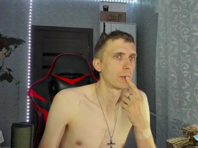 Live sex webcam photo for alex13hot1 #291767714