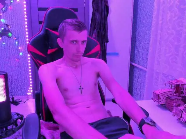 Live sex webcam photo for alex13hot1 #291806927