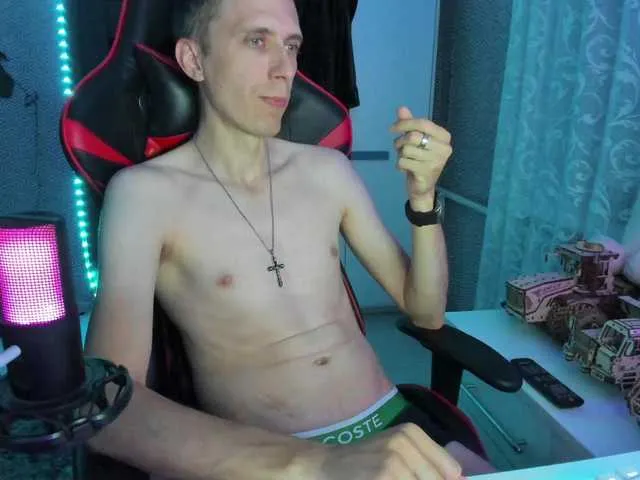 Live sex webcam photo for alex13hot1 #291814085